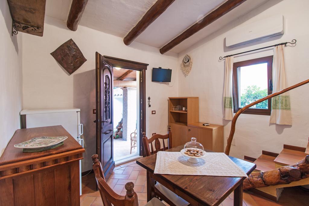Вилла Casa Vacanze Сан-Панталео Экстерьер фото